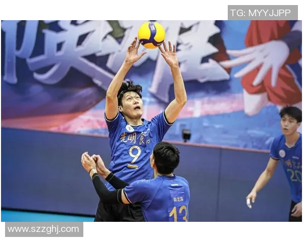 杨伟深度解析排球技巧与心得分享助你提升竞技水平